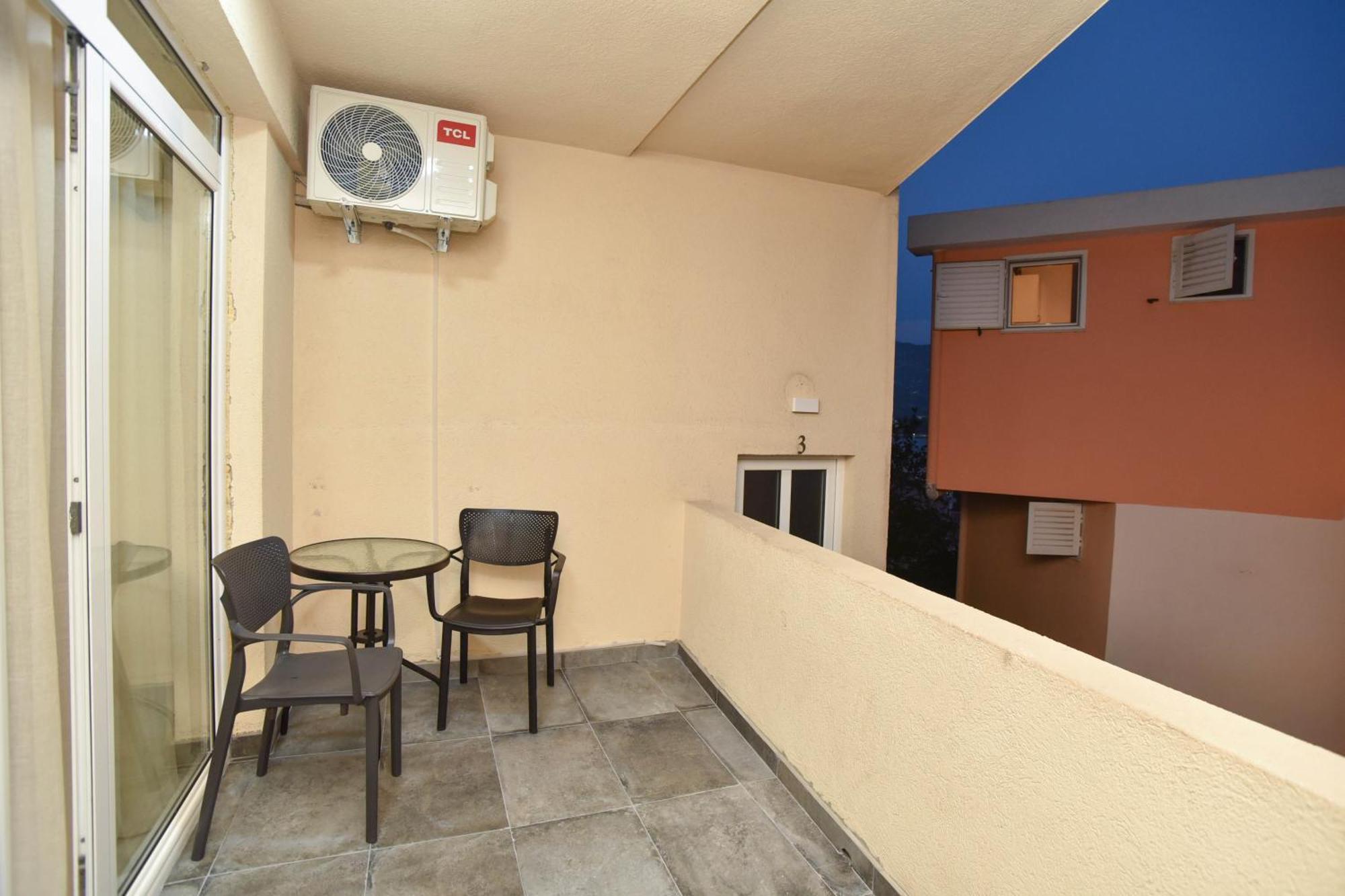 Apartments Jelusic Budva Exterior photo