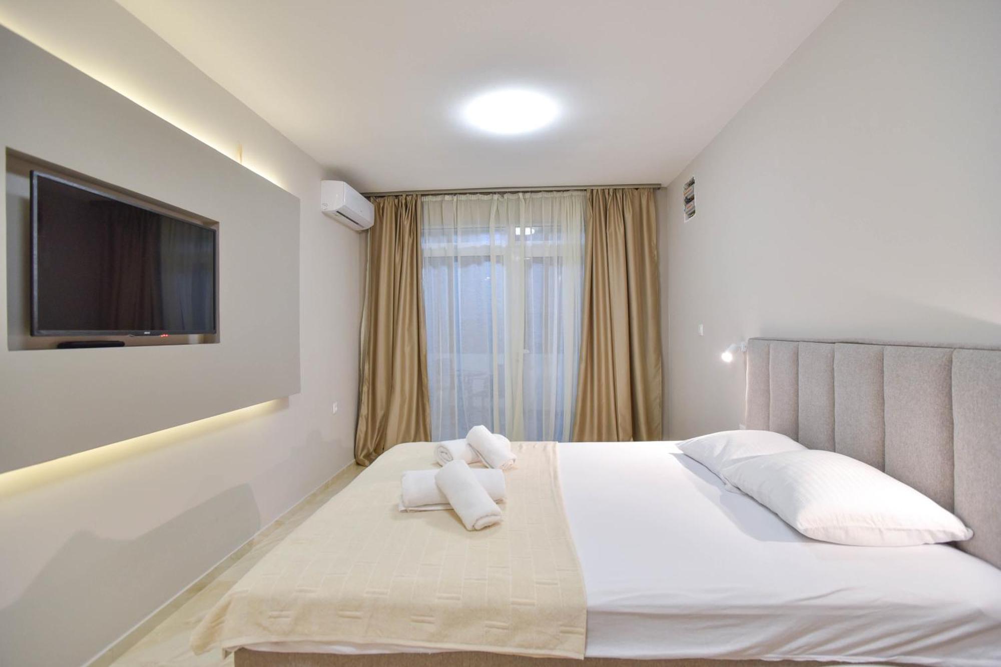 Apartments Jelusic Budva Exterior photo