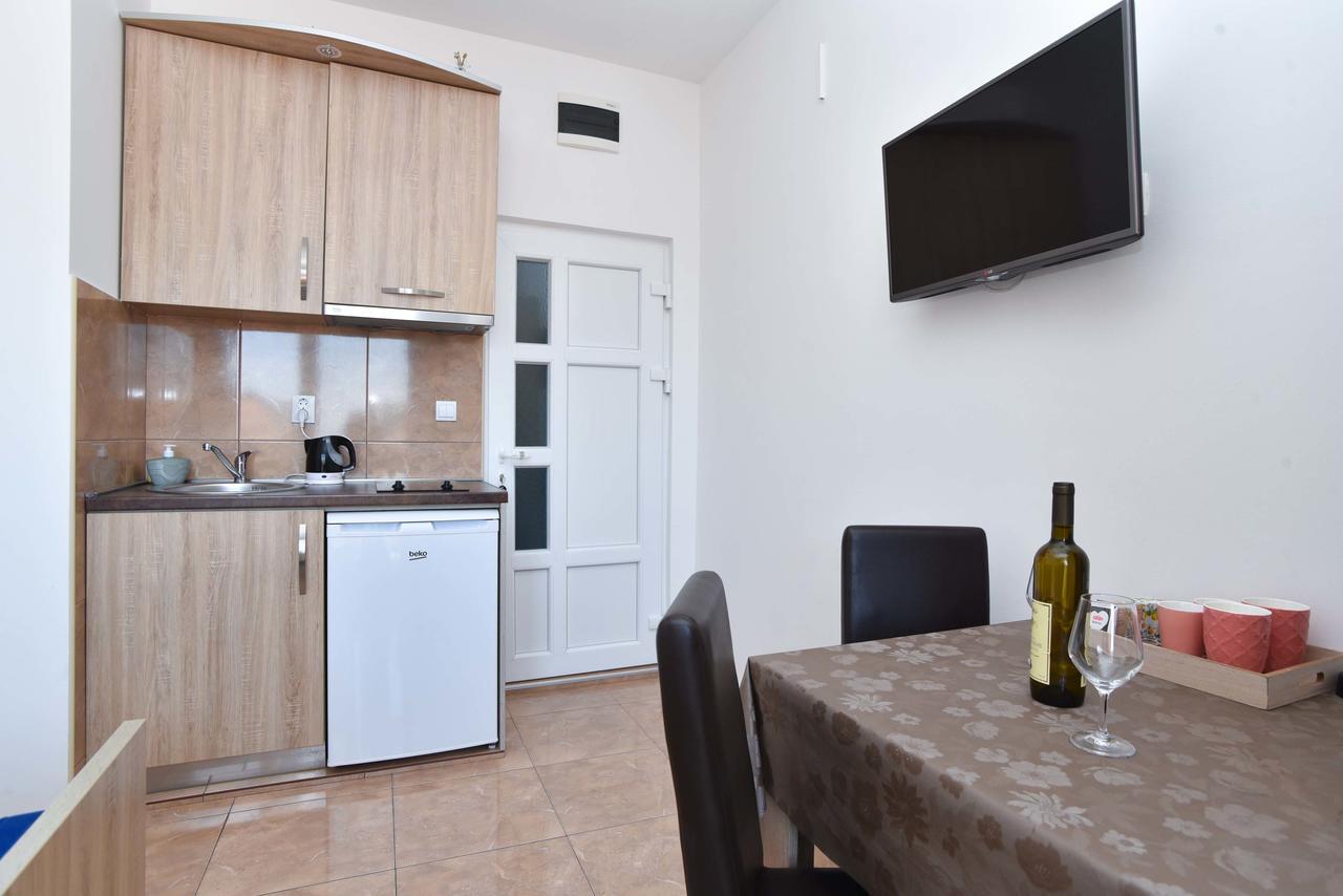 Apartments Jelusic Budva Exterior photo