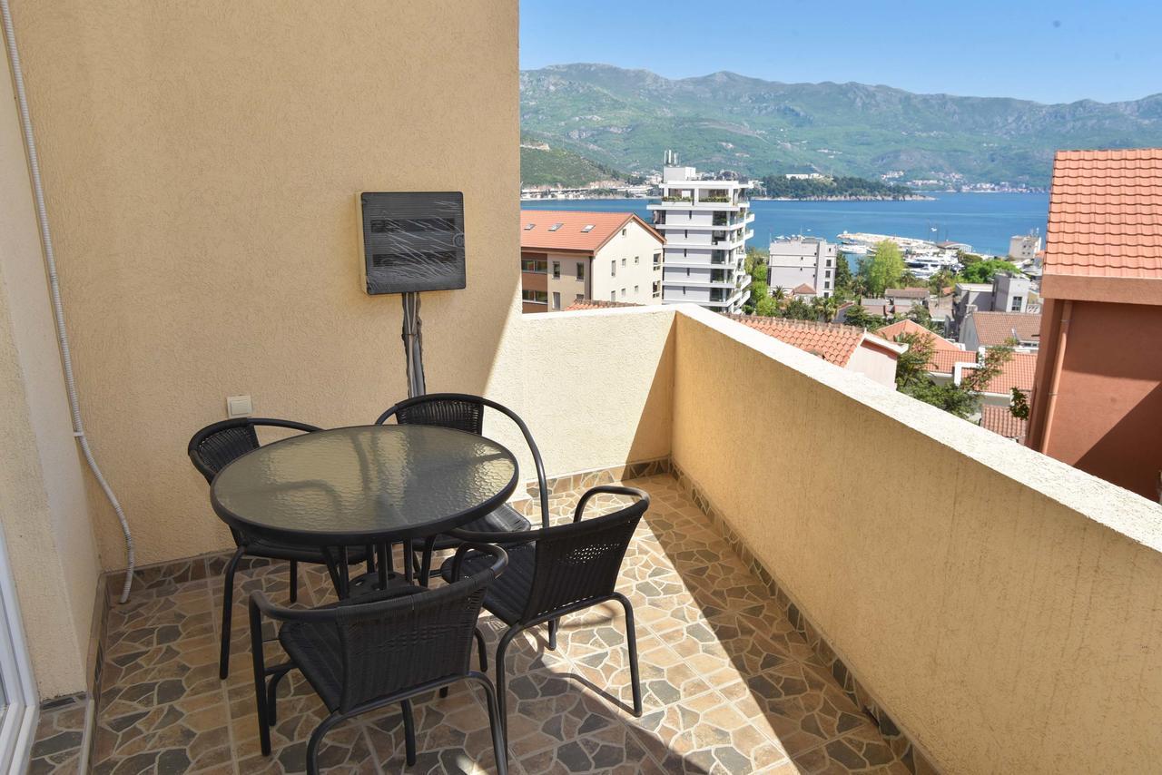 Apartments Jelusic Budva Exterior photo