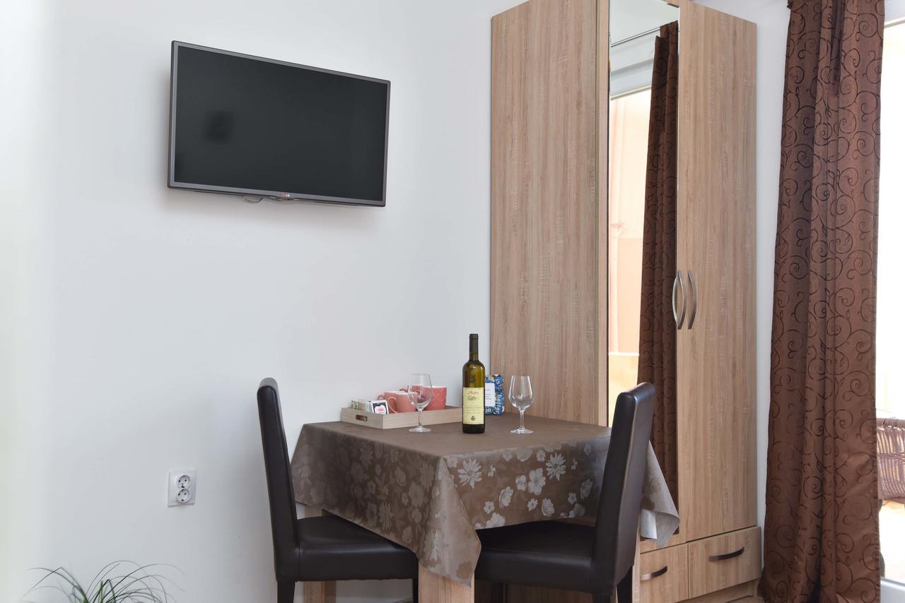 Apartments Jelusic Budva Exterior photo