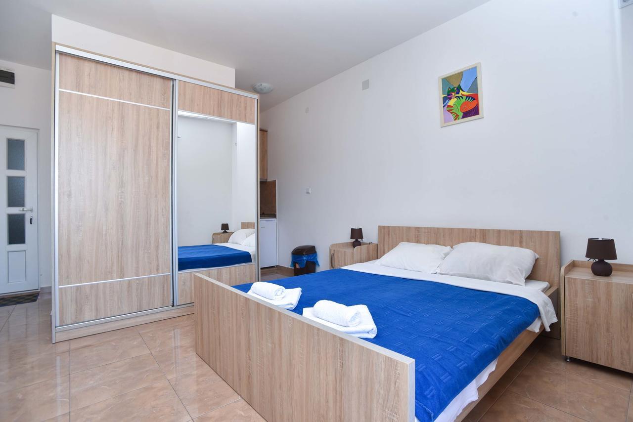 Apartments Jelusic Budva Exterior photo