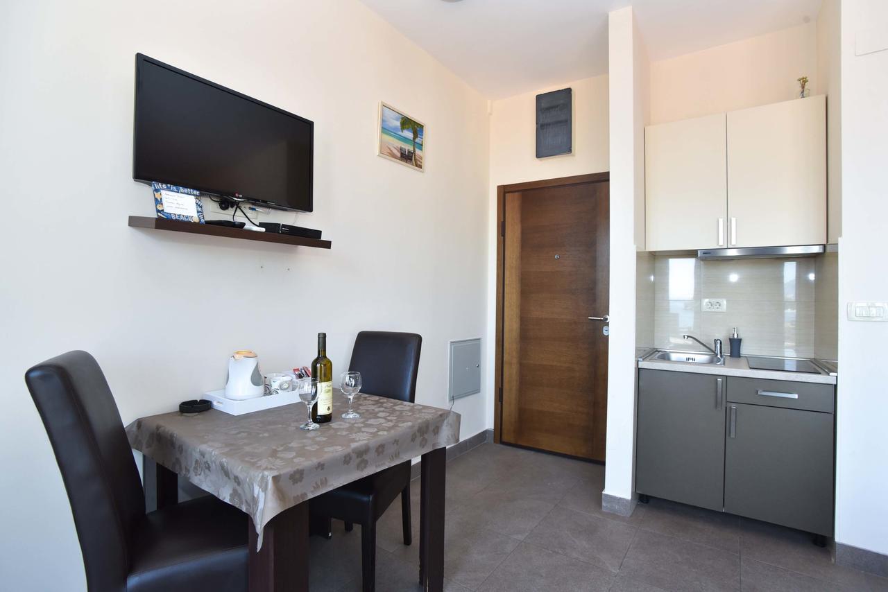 Apartments Jelusic Budva Exterior photo