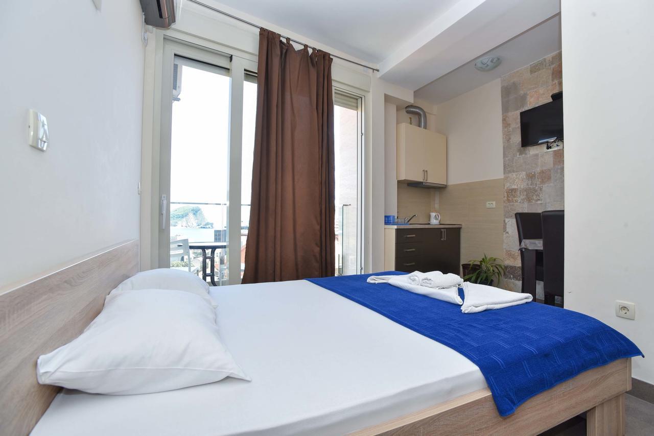 Apartments Jelusic Budva Exterior photo