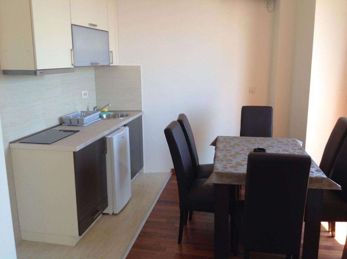 Apartments Jelusic Budva Exterior photo