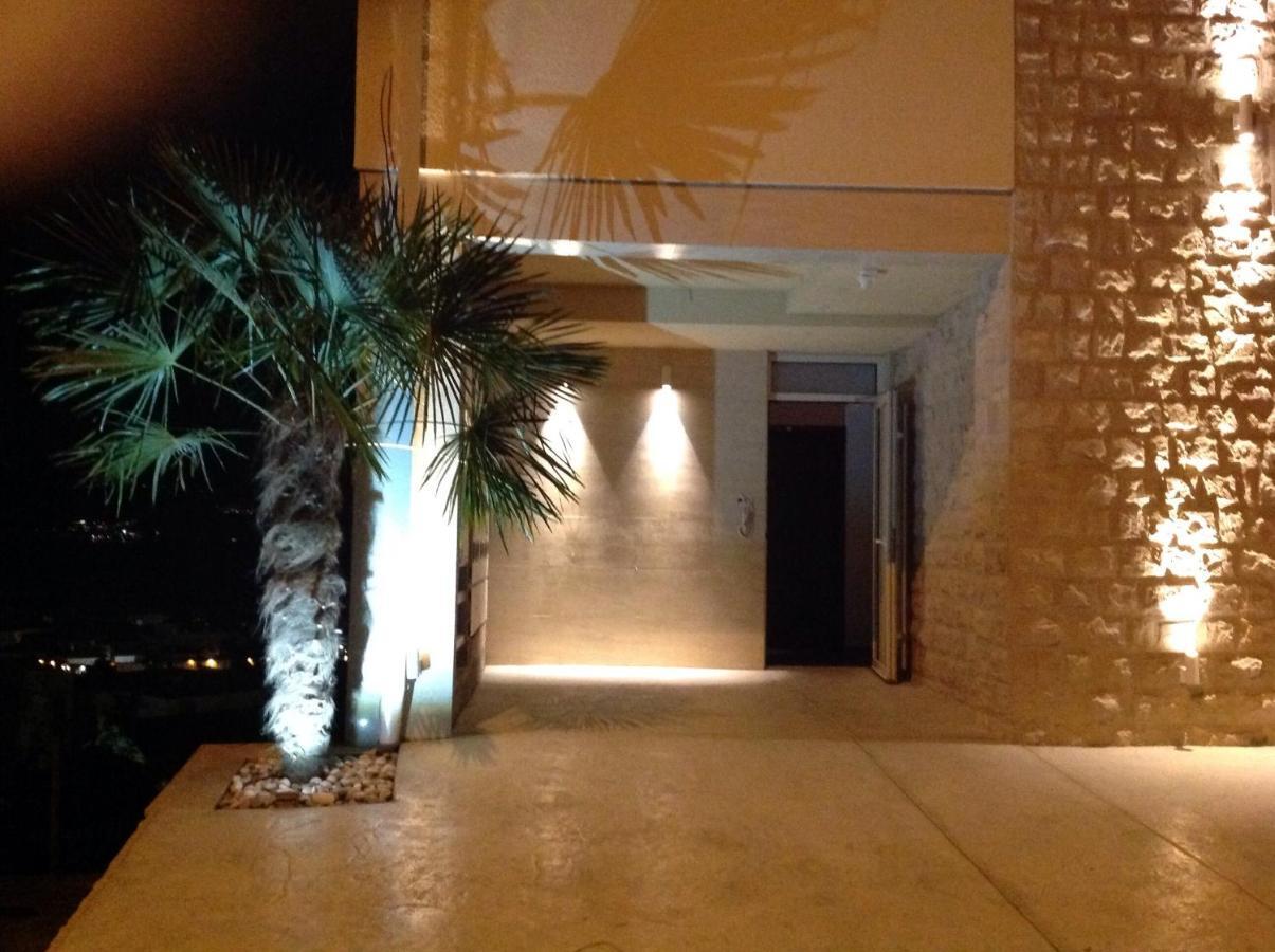 Apartments Jelusic Budva Exterior photo